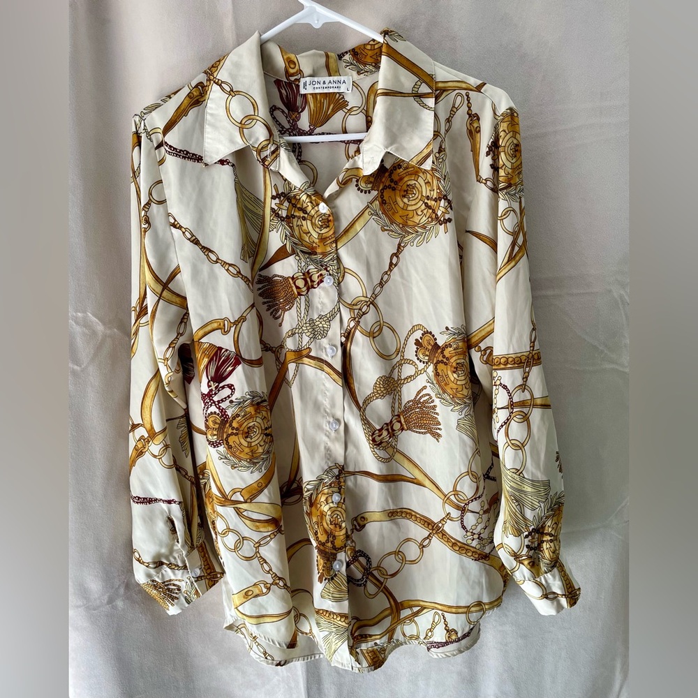 4/$25 | Womens Satin Button Up Chain Print Blouse L